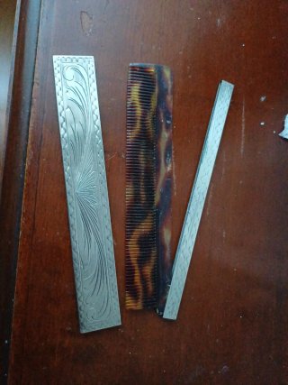 Portapettine vintage in argento lavorato