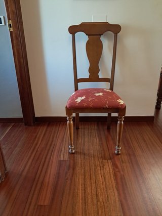 Juego de 4 sillas tapizadas madera