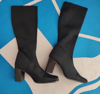 Botas altas elásticas negras tacón