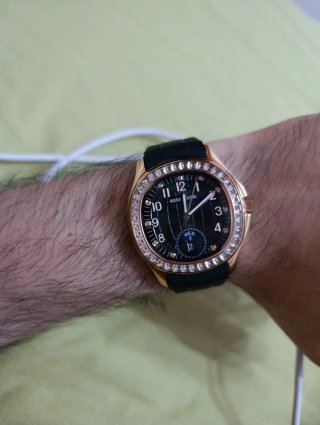 Reloj Reef Tiger Oro Rosa y Negro 40mm