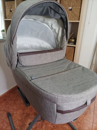 Silla de paseo Inglesina Aptica