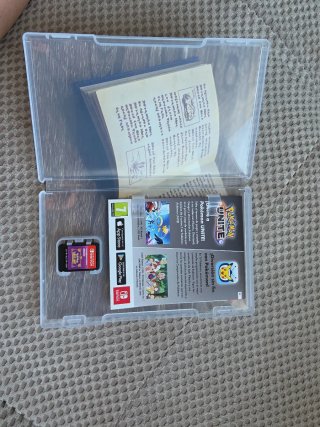 Nintendo Switch Pokémon Púrpura