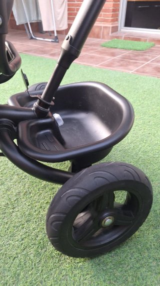 Triciclo Kinderkraft Verde