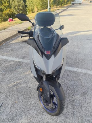 Yamaha Xmax 125cc Maxi Scooter