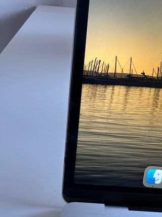 MacBook Air 13” 2020 i5 8GB RAM 512GB