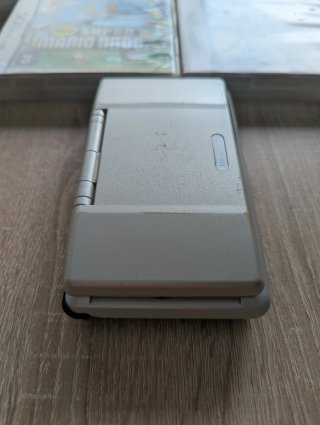 Nintendo DS Fat Gris + 4 Juegos