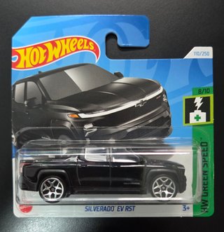 Hot Wheels Silverado EV RST