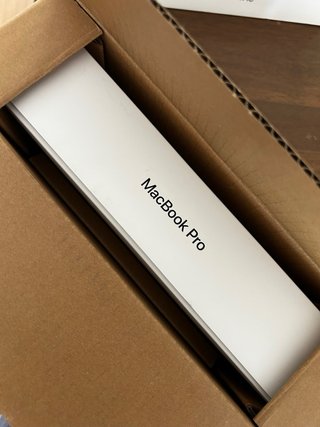 MacBook Pro 13" Apple Gris Espacial (para reparar)
