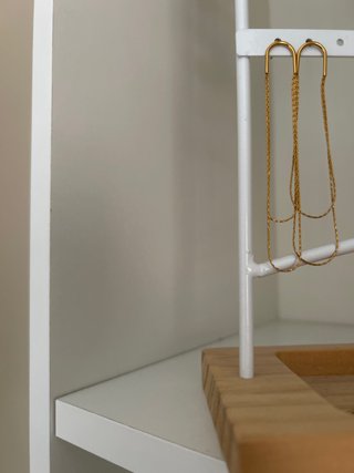 Pendientes largos dorados