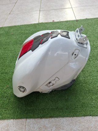 Depósito Yamaha R6 modelo 2007