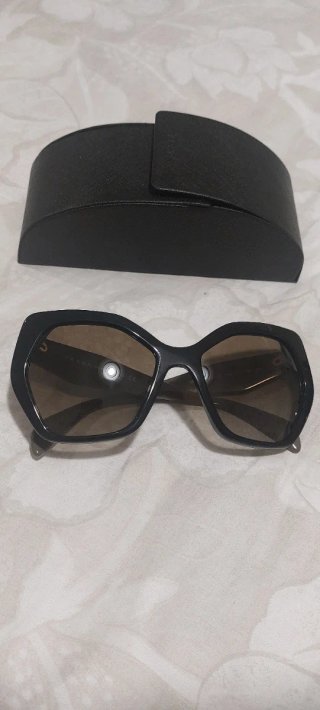 Occhiali da sole Prada neri e marroni