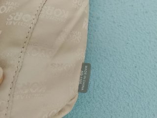 Bolso Michael Kors Beige/Dorado Piel Serpiente