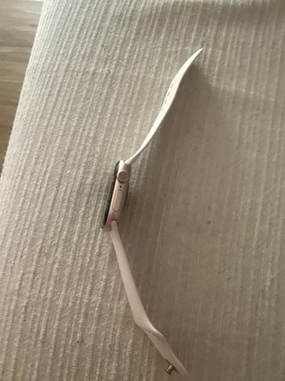 Apple Watch Series 11 Rosa/Oro