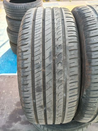 Neumáticos 215/55 R16
