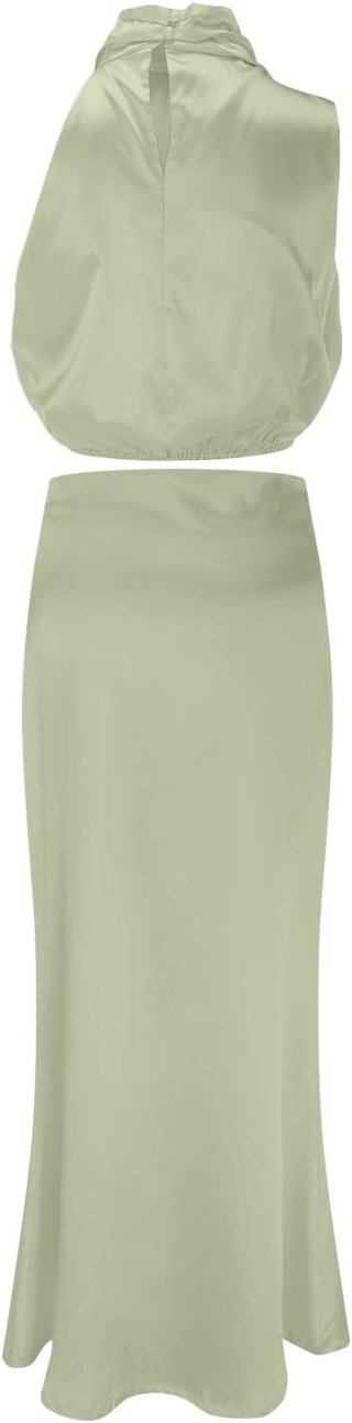 Conjunto satén top y falda elegante verde