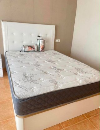 Cama canapé abatible beige y gris