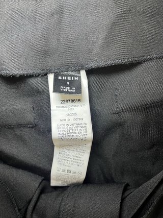 Pantalones negros casuales con lazada