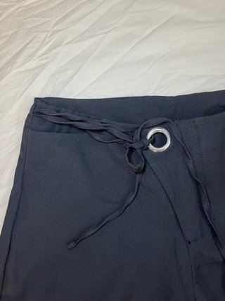 Pantalones negros casuales con lazada