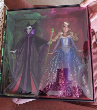 Set di due bambole Disney, Malefica e Aurora