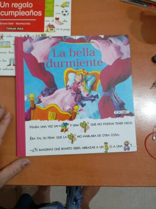 Cuentos con pictogramas
