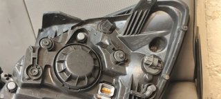 Faro Kia Rio