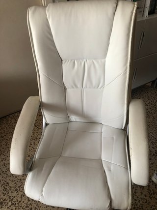 Silla de escritorio con ruedas