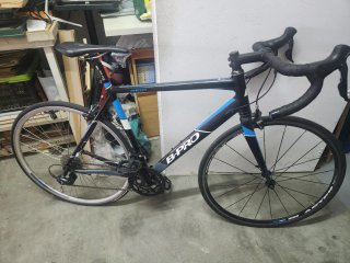 Bicicleta de carretera B-PRO R100