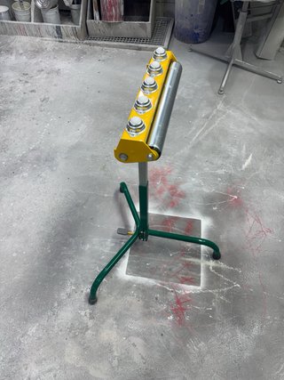 Soporte pie taller MACC
