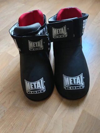 Pack Boxeo: Guantes, Casco y Patucos