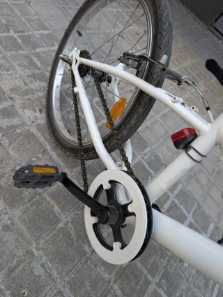 Bicicleta infantil BTWIN blanca