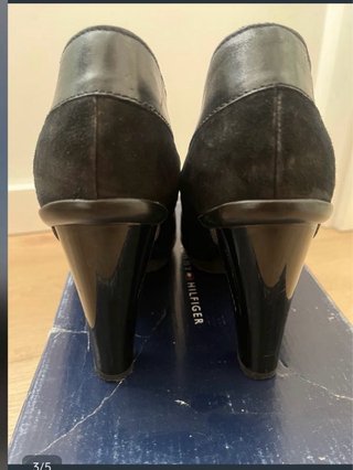 Botines Tommy Hilfiger Negros Tacón