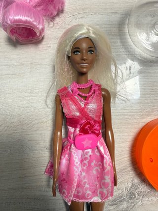 Barbie Morena con Accesorios