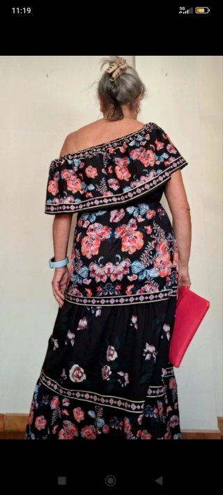 Vestido estampado floral talla 46/48 sin estrenar