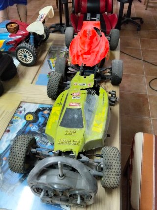 Coches teledirigidos