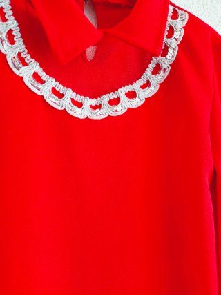 Vestido rojo niña