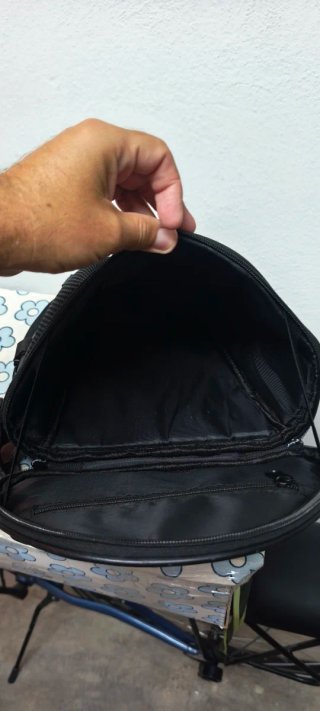 Bolsa colín moto café racer negra