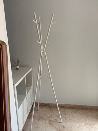 Perchero de pie Ikea blanco