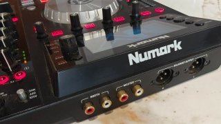 Controlador DJ Numark NV