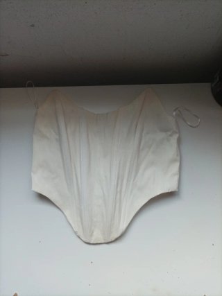 Jersey verde con cuello de pelo