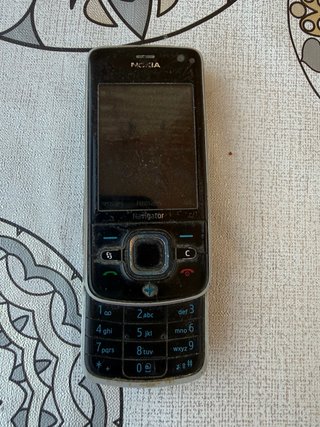 Nokia 6700 Slide Negro/Plateado