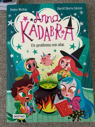 Anna Kadabra. Libros en perfecto estado