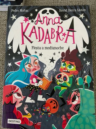 Anna Kadabra. Libros en perfecto estado