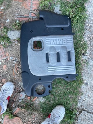 Tapa motor BMW 320d