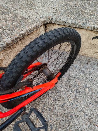 Bicicleta Monty 139 Race Roja
