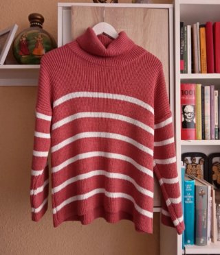 (XL) Jersey a rayas de cuello alto de manga larga