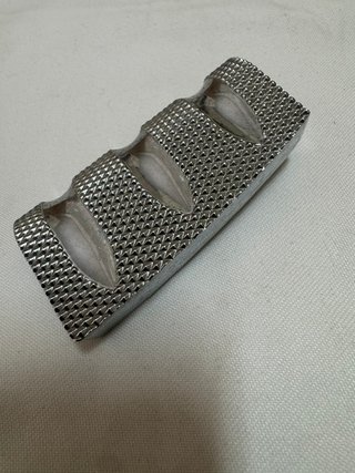 Harley Davidson embellecedor estribo  izquierdo