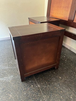 Cabecero y 2 mesitas de noche madera