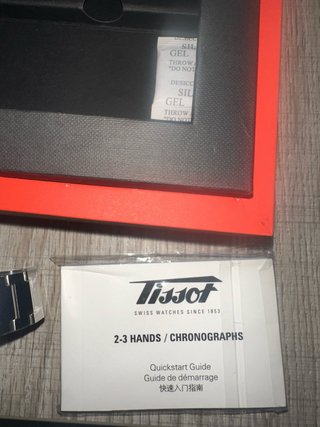 Tissot PRX Quartz 40 mm esfera verde.