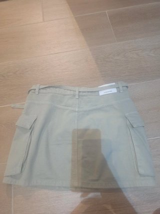 Falda Stradivarius