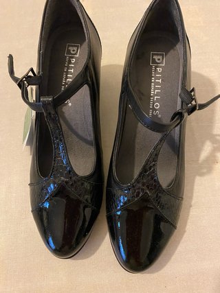 Zapatos Pitillos Negros Talla 40 Sin Estrenar